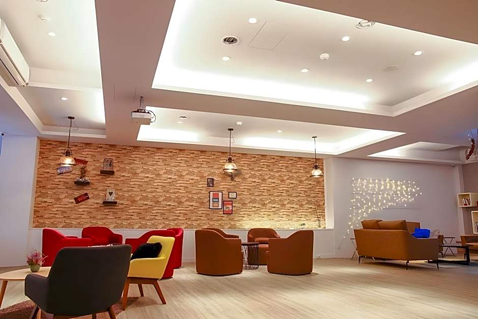 Fengchia INNK Hotel