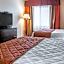 Rodeway Inn & Suites Near Okoboji Lake