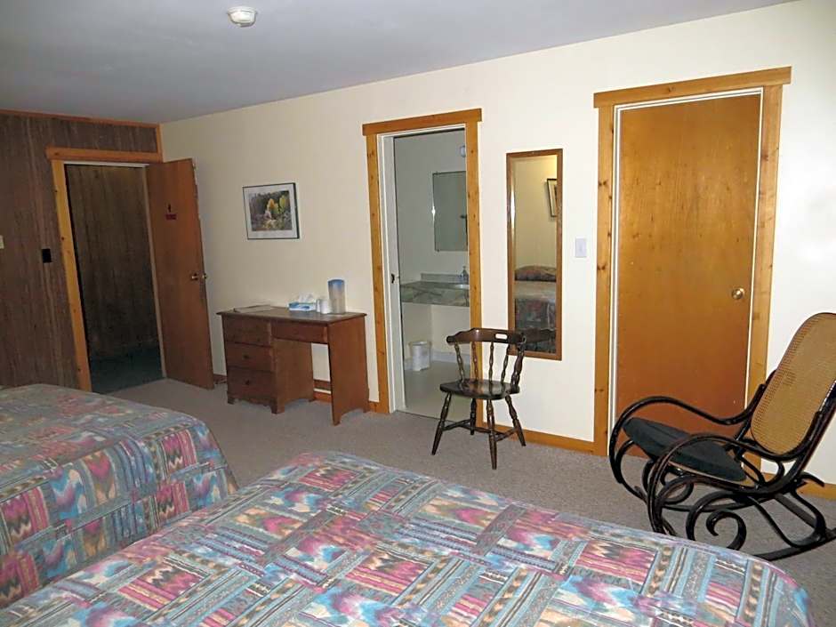 Black Cat Guest Ranch