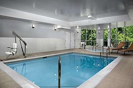 Courtyard by Marriott Philadelphia Bensalem