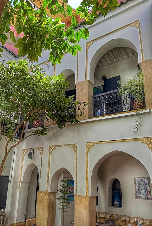 Riad ABBASSIA Marrakech - Authentic Medina Experience