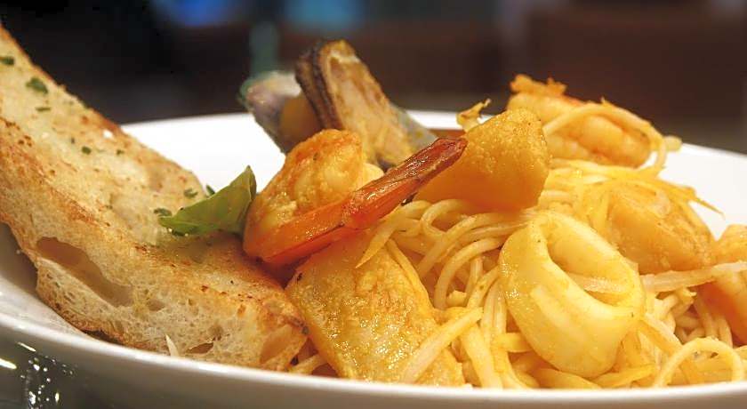 Herald Suites Polaris