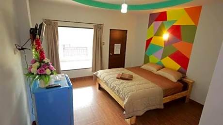 The shark resort ปราณบุรี