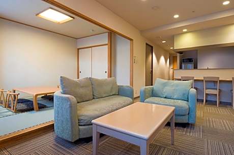 Room with Tatami Area and Kitchen - Non-Smoking