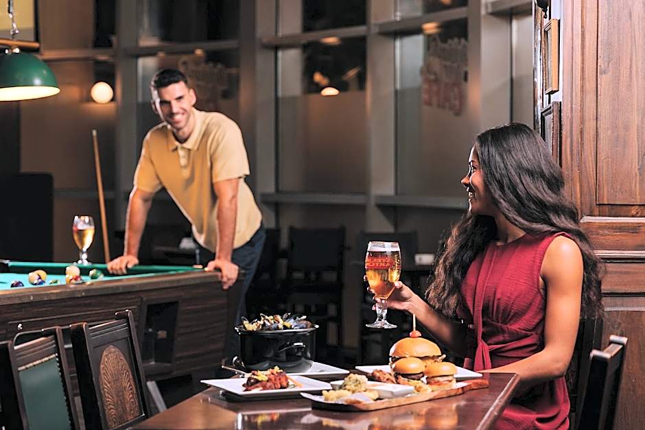 Ibis Abu Dhabi Gate Hotel