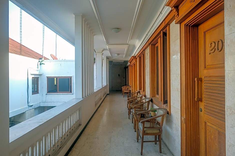 Urbanview Omah Pari Boutique Hotel