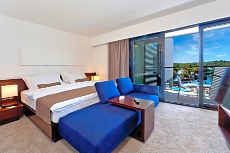 Premium Room with Balcony and Sea View