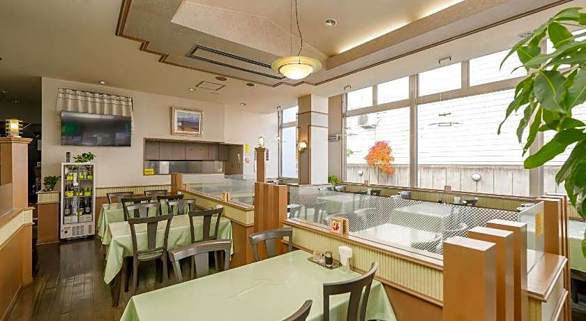 Tendo Central Hotel