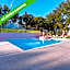 ibis Styles Pont du Gard Route d'Avignon