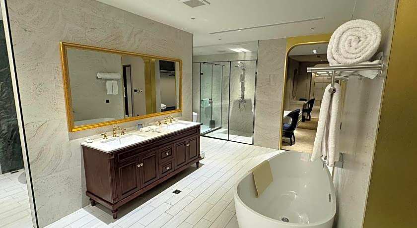 TRYP by Wyndham New Taipei Linkou