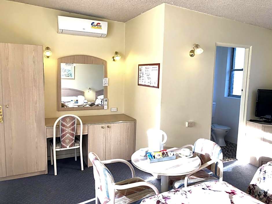 The Clarendon Motel Katoomba