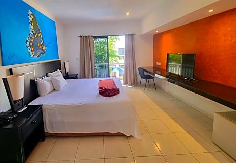 Standard King Room