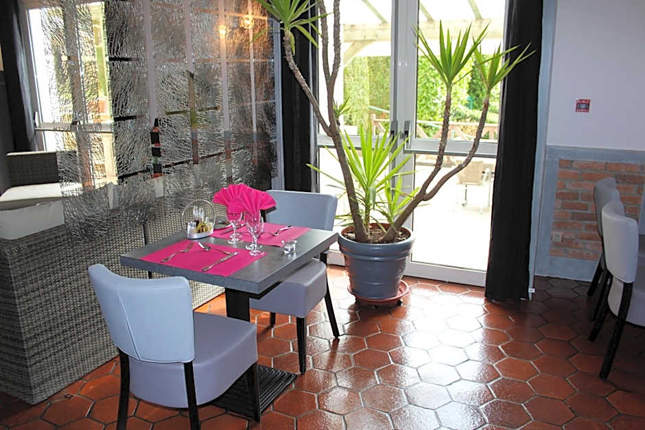 Auberge La Tomette, The Originals Relais