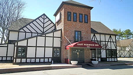 East Norwich Inn