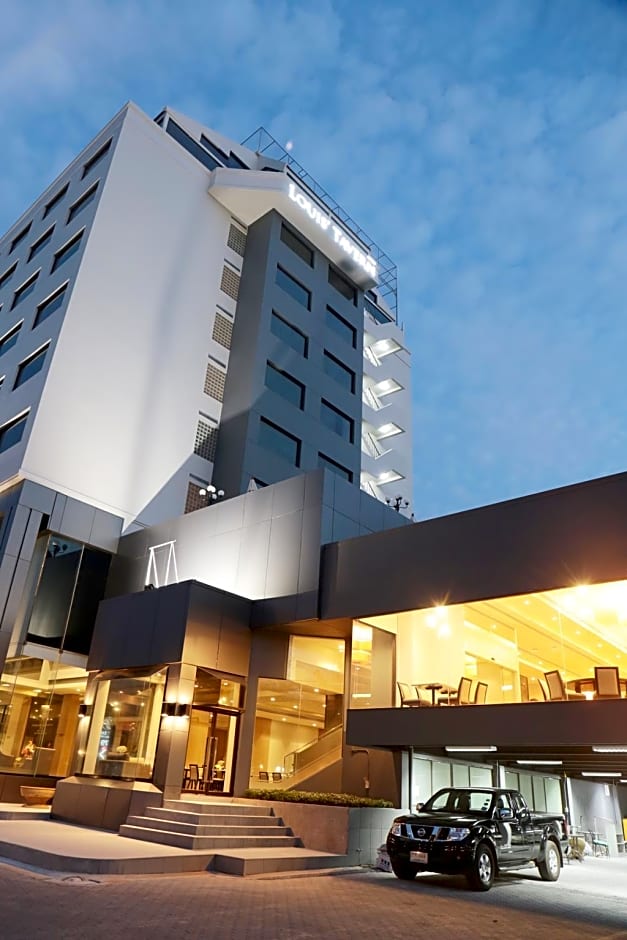 Louis Tavern Hotel - SHA Certified