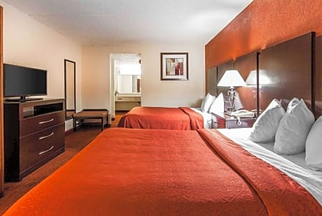 2 Double Beds Deluxe Room Non-Smoking