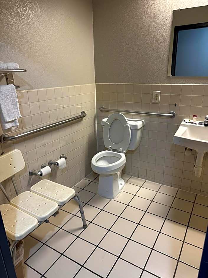 Executive Inn