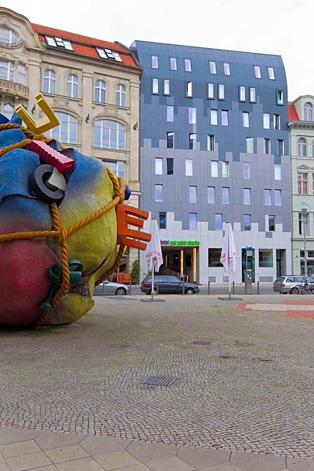 Hotel Gat Point Charlie