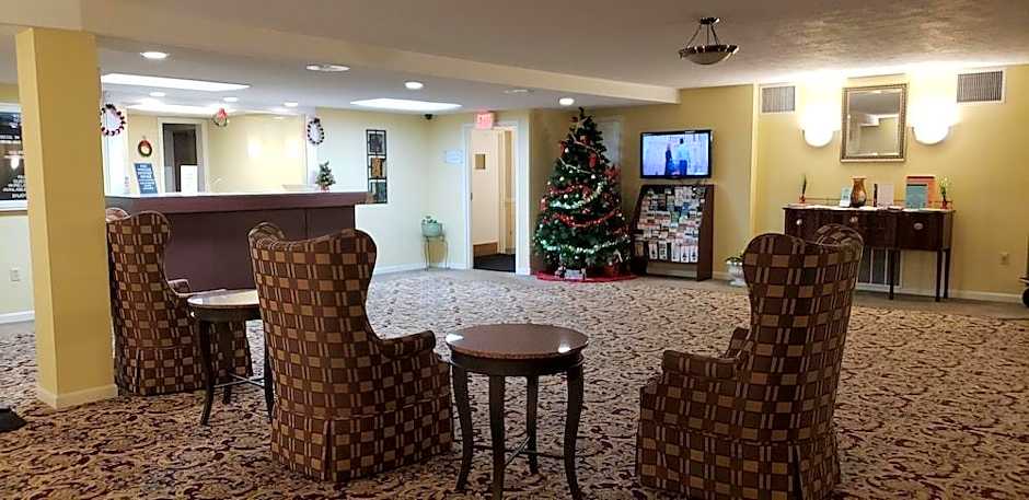 Econo Lodge Inn & Suites Groton