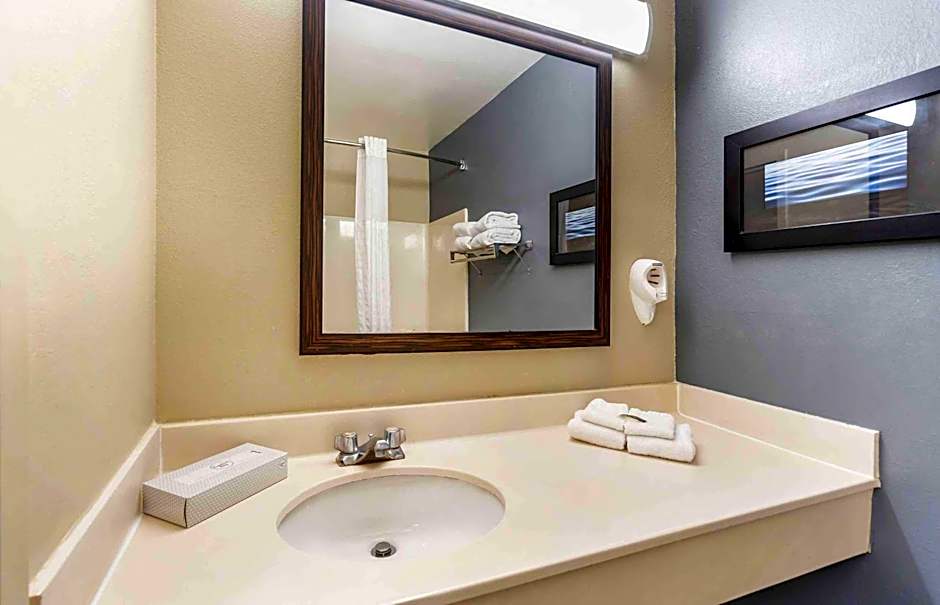 Extended Stay America Suites - Chicago - Woodfield Mall