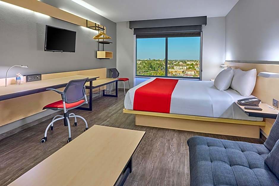 Photo 1 of 69 of City Express by Marriott Mexicali