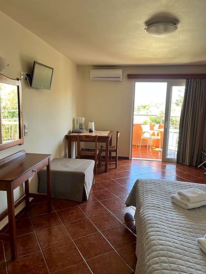 Iolkos Hotel Apartments