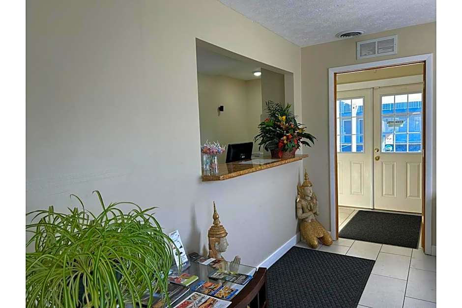 Lake Logan Inn Capital O Ohio