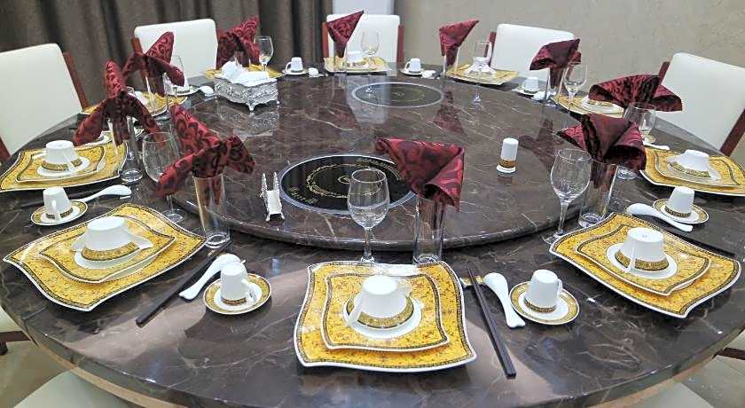 Kololo Courts Hotel And Restaurant