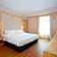 Vouk Hotel Suites