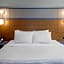 AmericInn by Wyndham Lake Mills