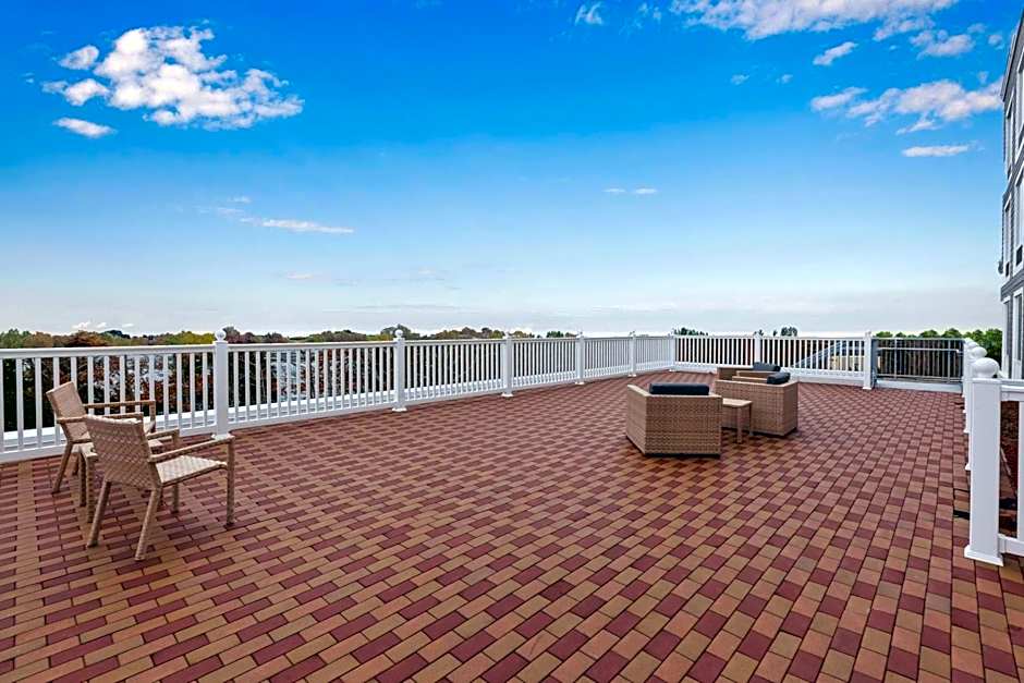 Hampton Inn By Hilton Cape Cod Canal