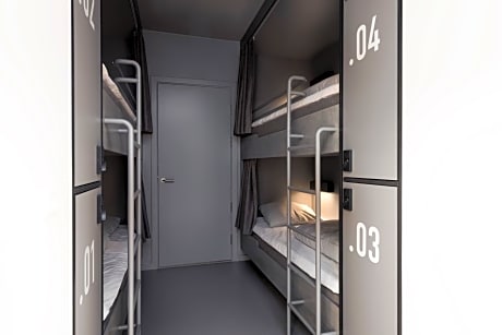 Private 4-bunk Bed Room