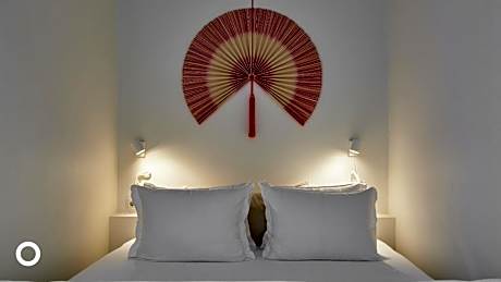 One Bedroom Apartment