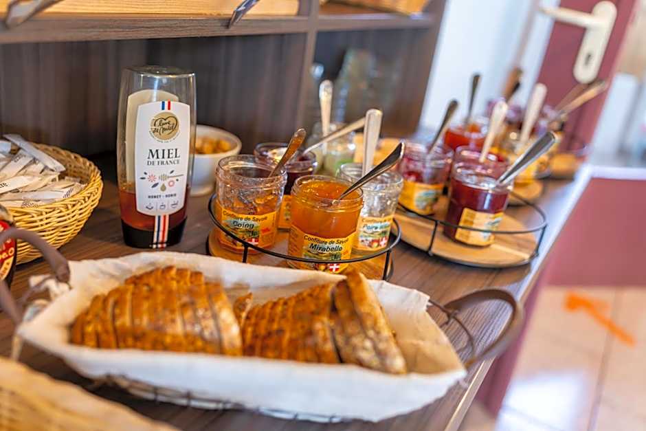 Logis Hotel Arc En Ciel