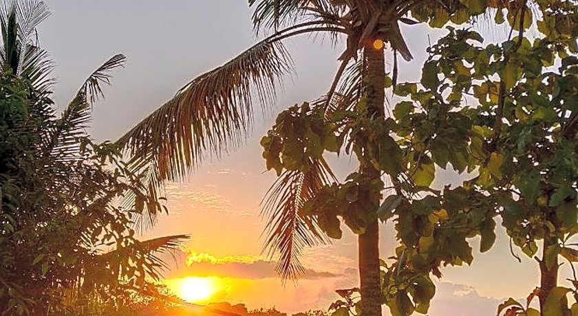 Tinggian Hill Retreat