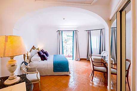 Classic Double Room with Balcony