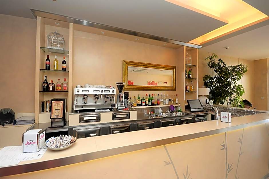 Hotel Cosmopol Cesenatico