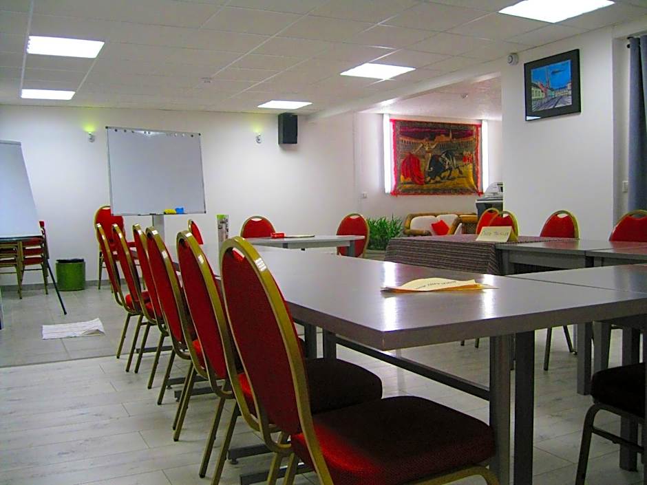 Le Sarac Hotel