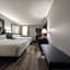 Super 8 by Wyndham Thunder Bay