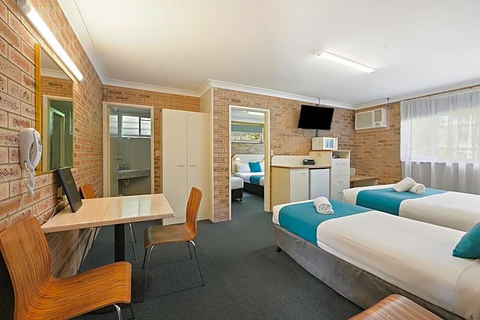 Garden City Motor Inn