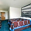 Super 8 by Wyndham Greenfield