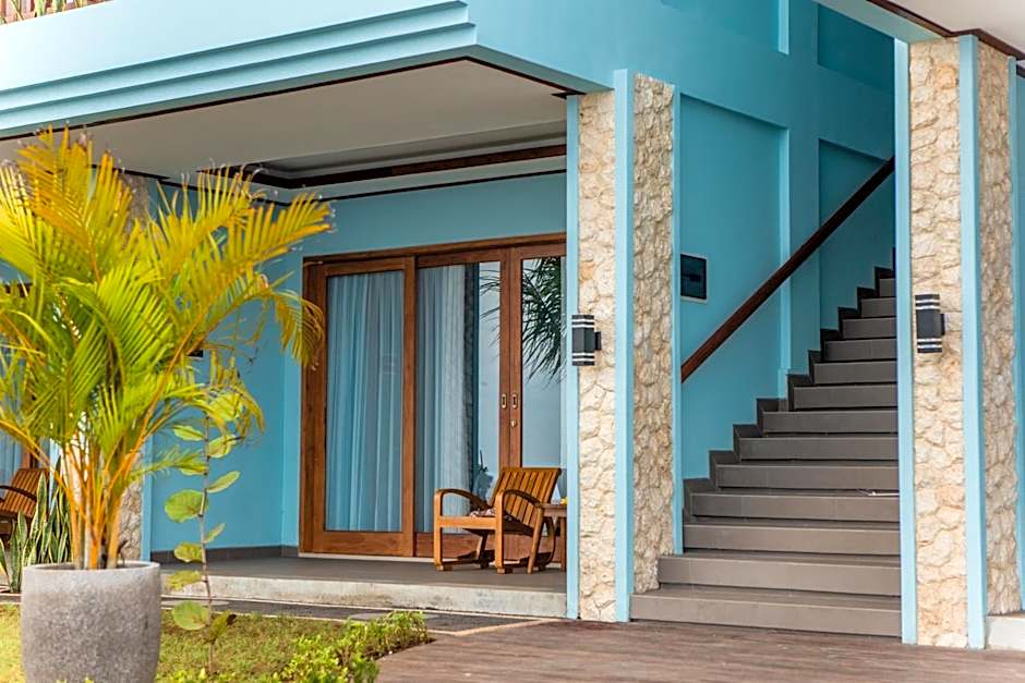 Blue Harbor Beachfront Villas & Resto