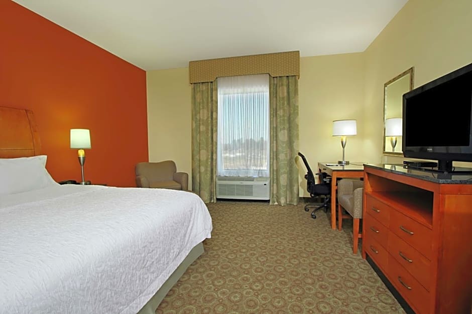 Hampton Inn By Hilton & Suites Buffalo