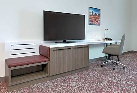 King Extended Room