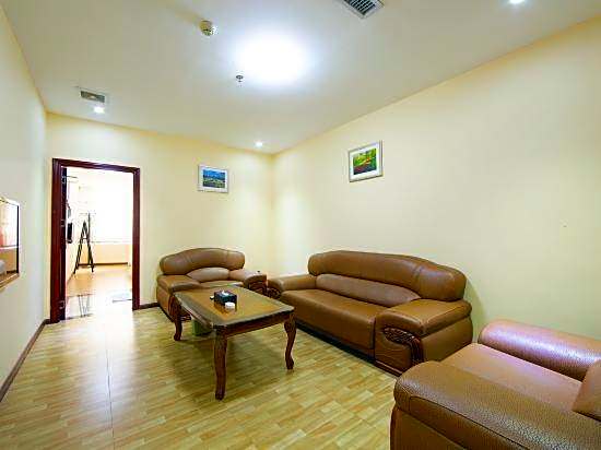 Yuting Hotel (Guangzhou Shangxiajiu Pedestrian Street Hualinsi Subway Station)