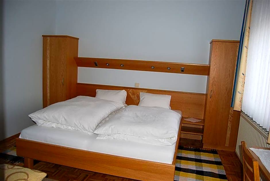 Gasthof Kirchenwirt Mirth