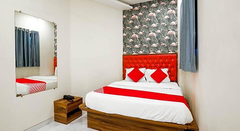 Hotel O King Residency Near Bharat Talkies