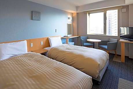 Twin Room - Non-Smoking