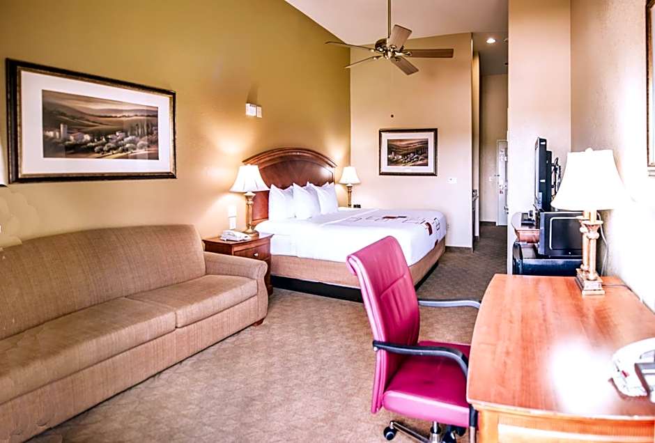 La Quinta Inn & Suites by Wyndham Marble Falls