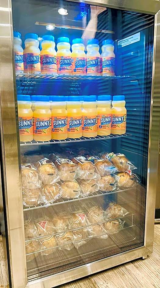 Days Inn by Wyndham Kansas City Northeast